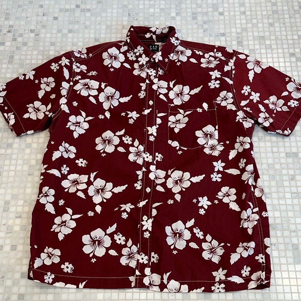 GAP Vintage Red Hawaiian Button Down Short Cotton Sleeve Shirt
